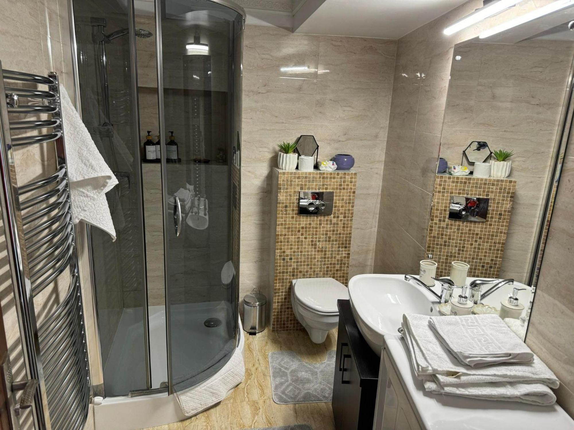 Pretty Luxury Apartament'S Cluj-Napoca Luaran gambar